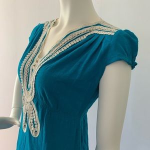 Baraschi NWT Empire Waist Embellished Plunge Neckline Cap Sleeve Blue Top XS